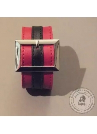 Красно-чёрный браслет с прямоугольной пряжкой - Подиум - купить с доставкой в Москве