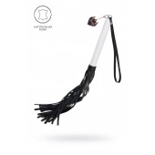 Плеть с белой рукоятью и чёрными хлыстами - 50 см. - Pecado - купить с доставкой в Москве