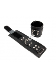 Черные кожаные наручники с заклепками с фиксацией липучками - Notabu - купить с доставкой в Москве