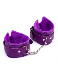 Фиолетовые наручники с меховой подкладкой - Сима-Ленд - купить с доставкой в Москве
