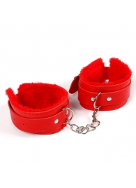 Красные наручники с меховой подкладкой и ремешками - Сима-Ленд - купить с доставкой в Москве