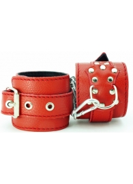 Красные кожаные наручники с клепками - БДСМ Арсенал - купить с доставкой в Москве