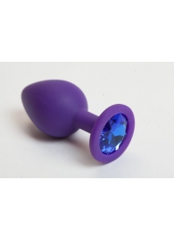 Фиолетовая силиконовая анальная пробка с голубым стразом - 8,2 см. - 4sexdreaM - купить с доставкой в Москве