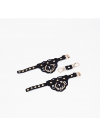 Черные кожаные наручники с клепками, кольцами и золотистой фурнитурой - Crazy Handmade - купить с доставкой в Москве