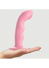 Розовая насадка-стимулятор Strap-On-Me Tapping Dildo Wave - Strap-on-me - купить с доставкой в Москве