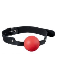 Красный силиконовый кляп-шар с ремешками из полиуретана Solid Silicone Ball Gag - Blush Novelties - купить с доставкой в Москве