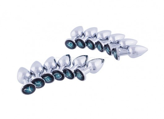 Серебристая анальная пробка с зеленым кристаллом и знаком зодиака - Телец - Главсексмаг - купить с доставкой в Москве