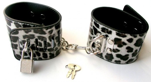 Леопардовые наручники на металлической сцепке с замком - Bior toys - купить с доставкой в Москве
