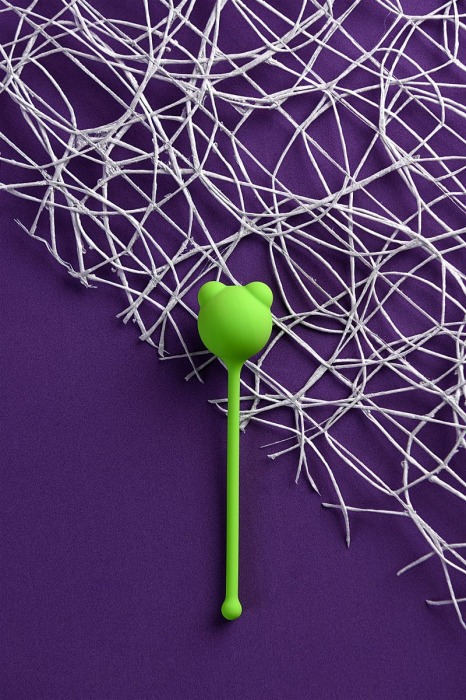 Зеленый силиконовый вагинальный шарик A-Toys с ушками - A-toys