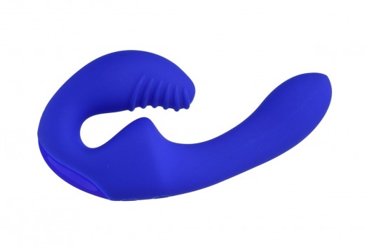 Синий безремневой страпон с пультом ДУ - 17,5 см. - Главсексмаг - купить с доставкой в Москве