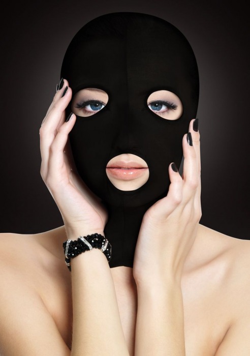 Черная маска Subversion Mask с прорезями для глаз и рта - Shots Media BV - купить с доставкой в Москве