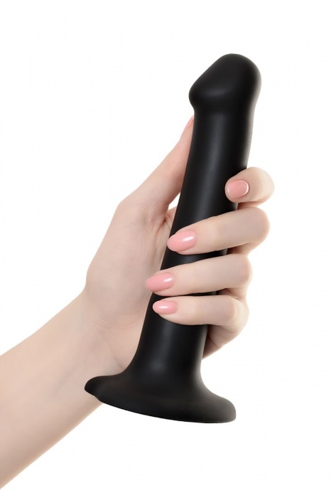 Черный фаллос на присоске Silicone Bendable Dildo M - 18 см. - Strap-on-me - купить с доставкой в Москве