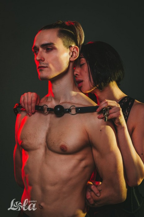 Черный кляп Love Addict на замочке - Lola Games - купить с доставкой в Москве