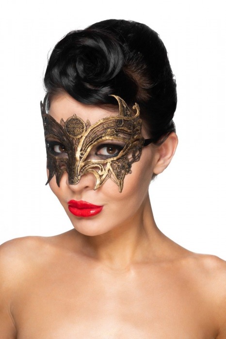 Золотистая карнавальная маска  Андромеда - Джага-Джага купить с доставкой
