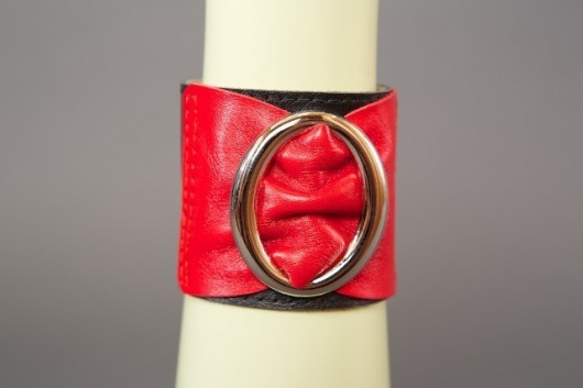 Красно-чёрный кожаный браслет с овальной пряжкой - Подиум - купить с доставкой в Москве