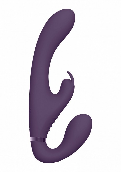 Фиолетовый безремневой вибрострапон Suki со стимулятором клитора - 22 см. - Shots Media BV - купить с доставкой в Москве