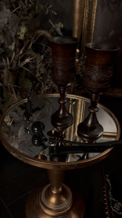 Черный силиконовый кляп-шар Scandal с ремешком из натуральной кожи - Scandal - купить с доставкой в Москве