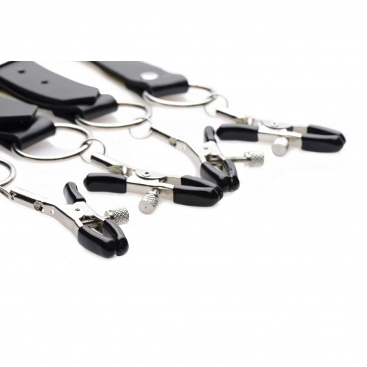 Ремни с зажимами для половых губ Spread Labia Spreader Straps with Clamps - XR Brands - купить с доставкой в Москве