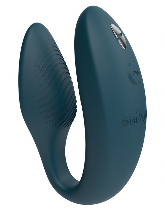 Зеленый вибратор для пар We-Vibe Sync 2 с пультом ДУ - We-vibe купить в Москве с доставкой в Orgasmix.ru Зеленый вибратор для пар We-Vibe Sync 2 с пультом ДУ - We-vibe