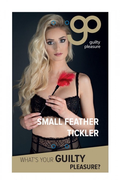 Пластиковая метелочка с красными пёрышками Small Feather Tickler - 32 см. - Blush Novelties - купить с доставкой в Москве
