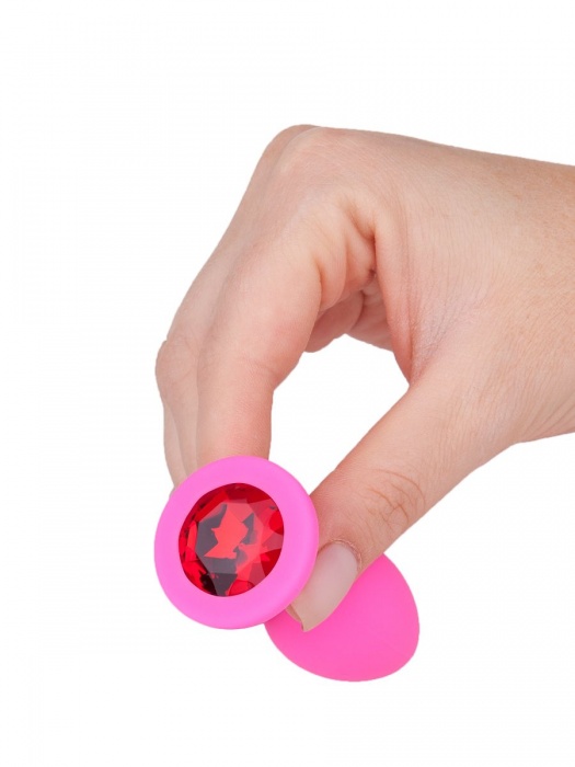 Розовая силиконовая анальная втулка с красным кристаллом - 7,3 см. - Джага-Джага - купить с доставкой в Москве