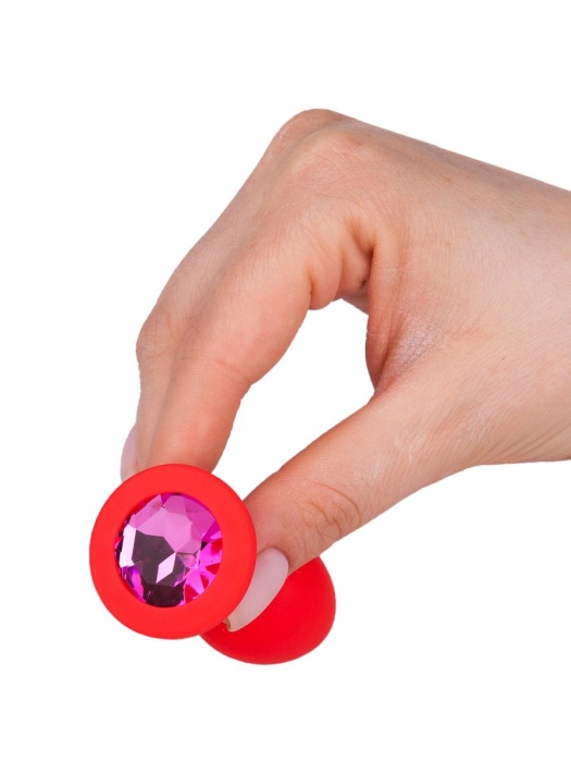 Красная анальная втулка с малиновым кристаллом - 7,3 см. - Джага-Джага - купить с доставкой в Москве